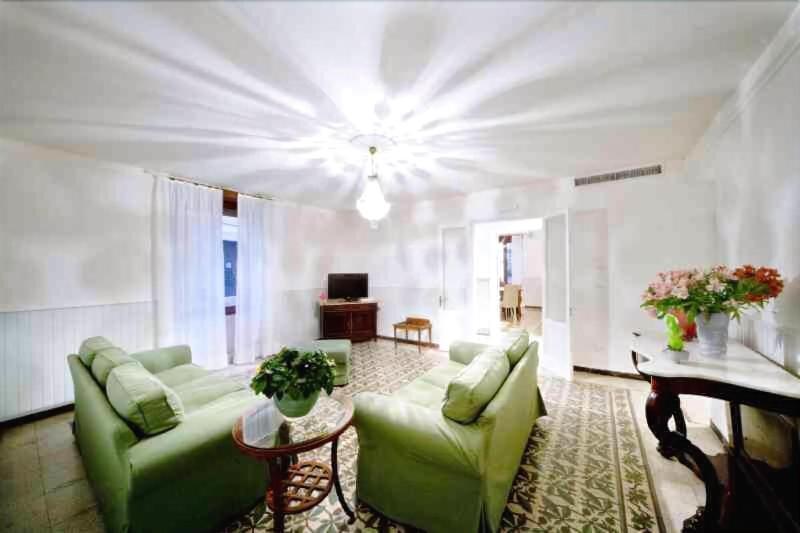 Hotel Europa Леванто Екстериор снимка